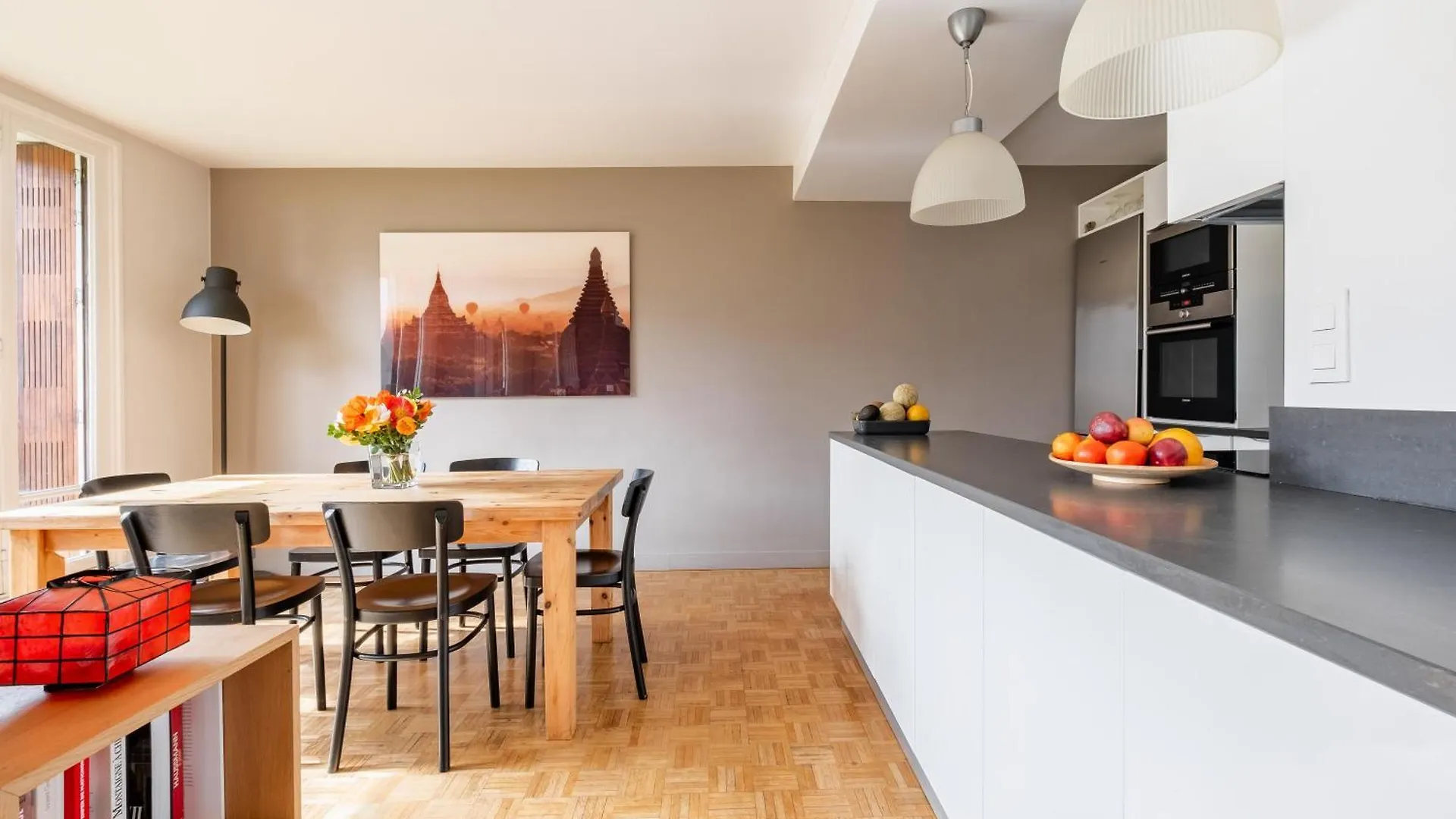 Veeve - Grand In Grey Apartment Paris France