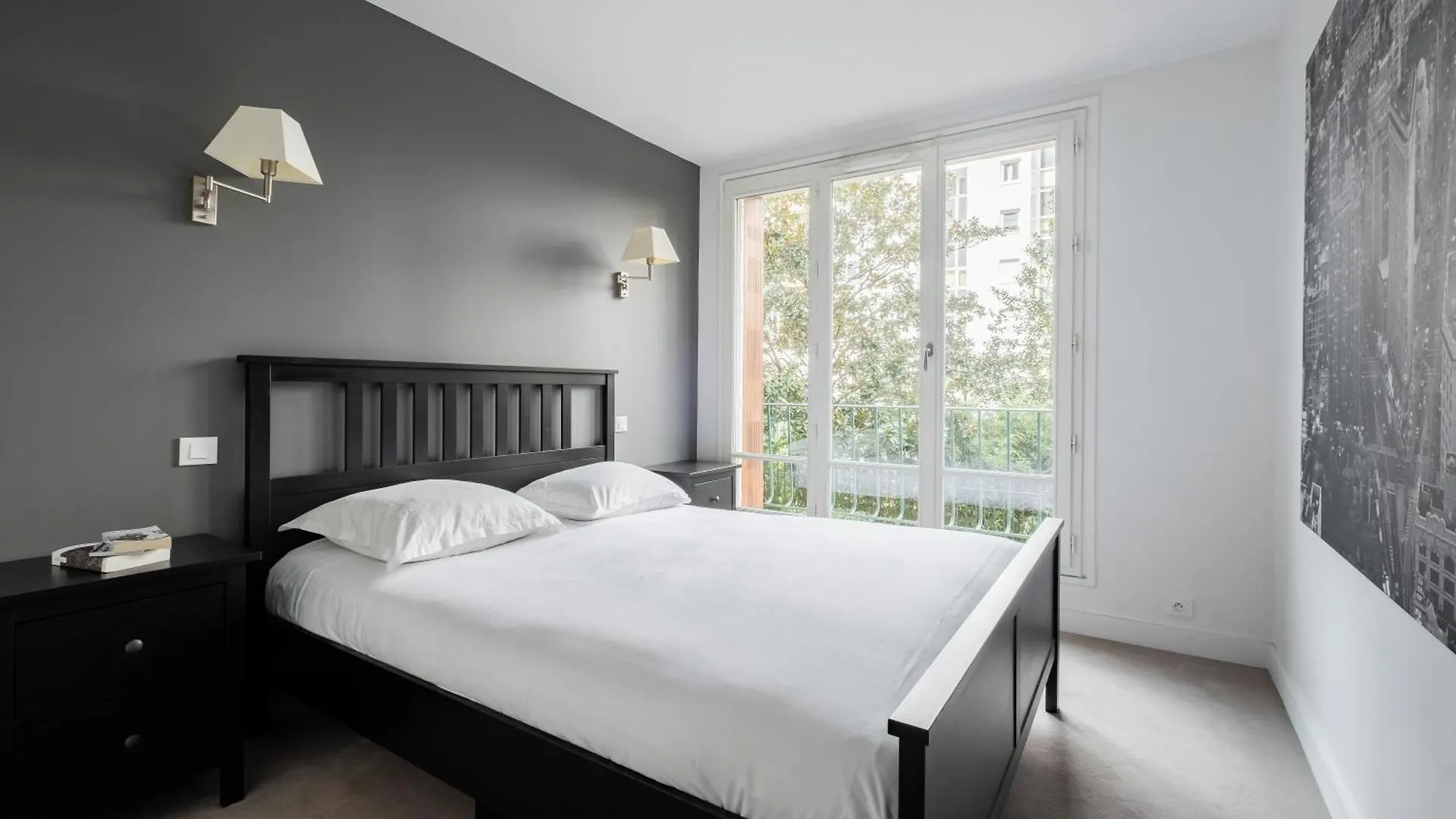 Veeve - Grand In Grey Apartment Paris France